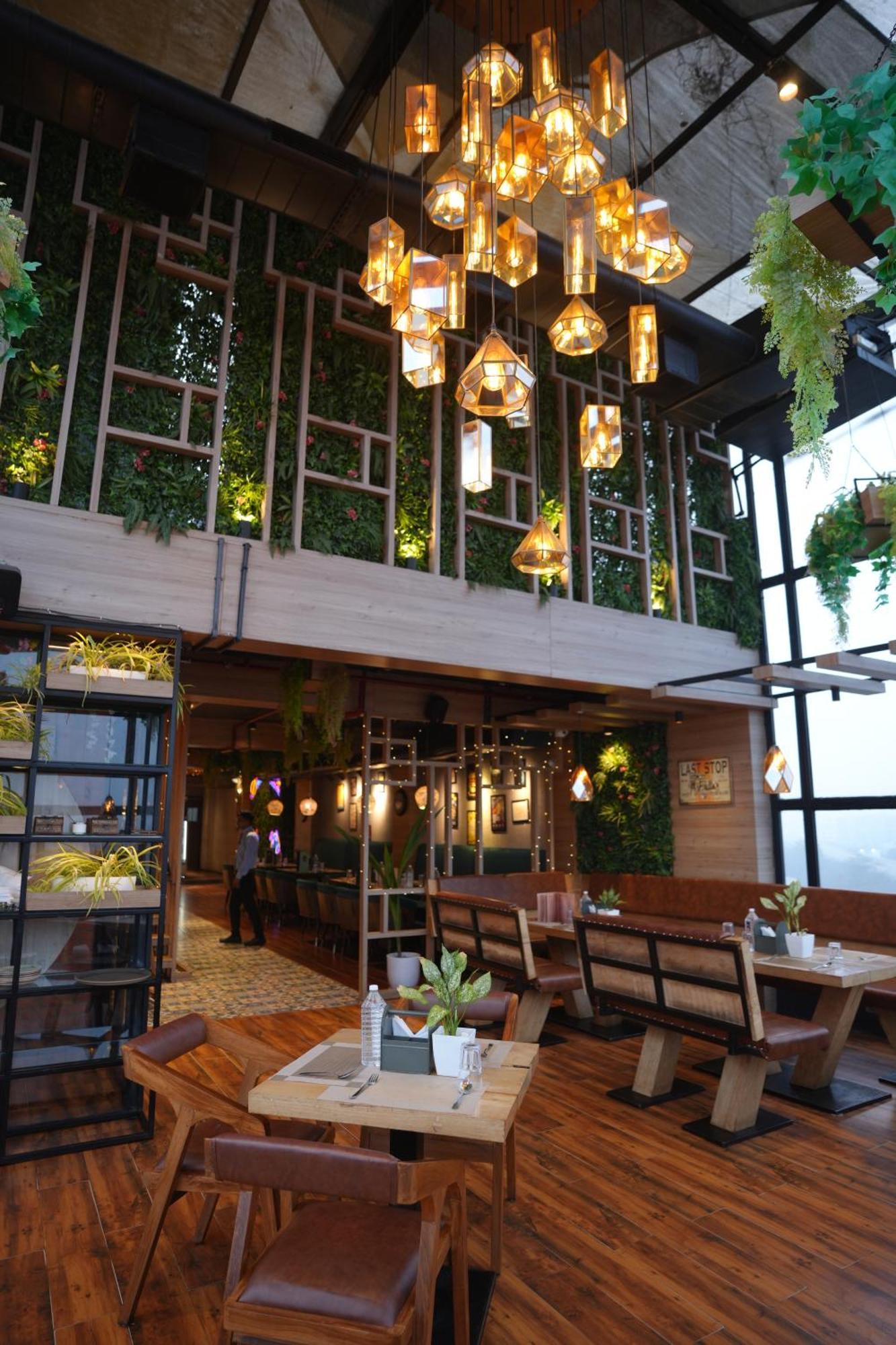 Hotel Silkhouse Premier Danapur Exteriör bild